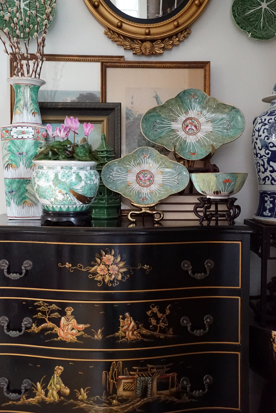 Vintage Famille Verte Bok Choy Quatrefoil Platter