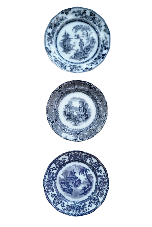 Set of 3 — Antique Mulberry/Flow Black Plates