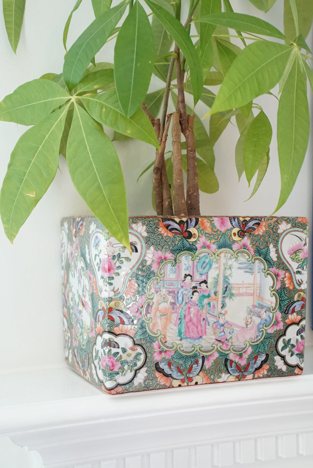 Vintage Rose Medallion Cachepot