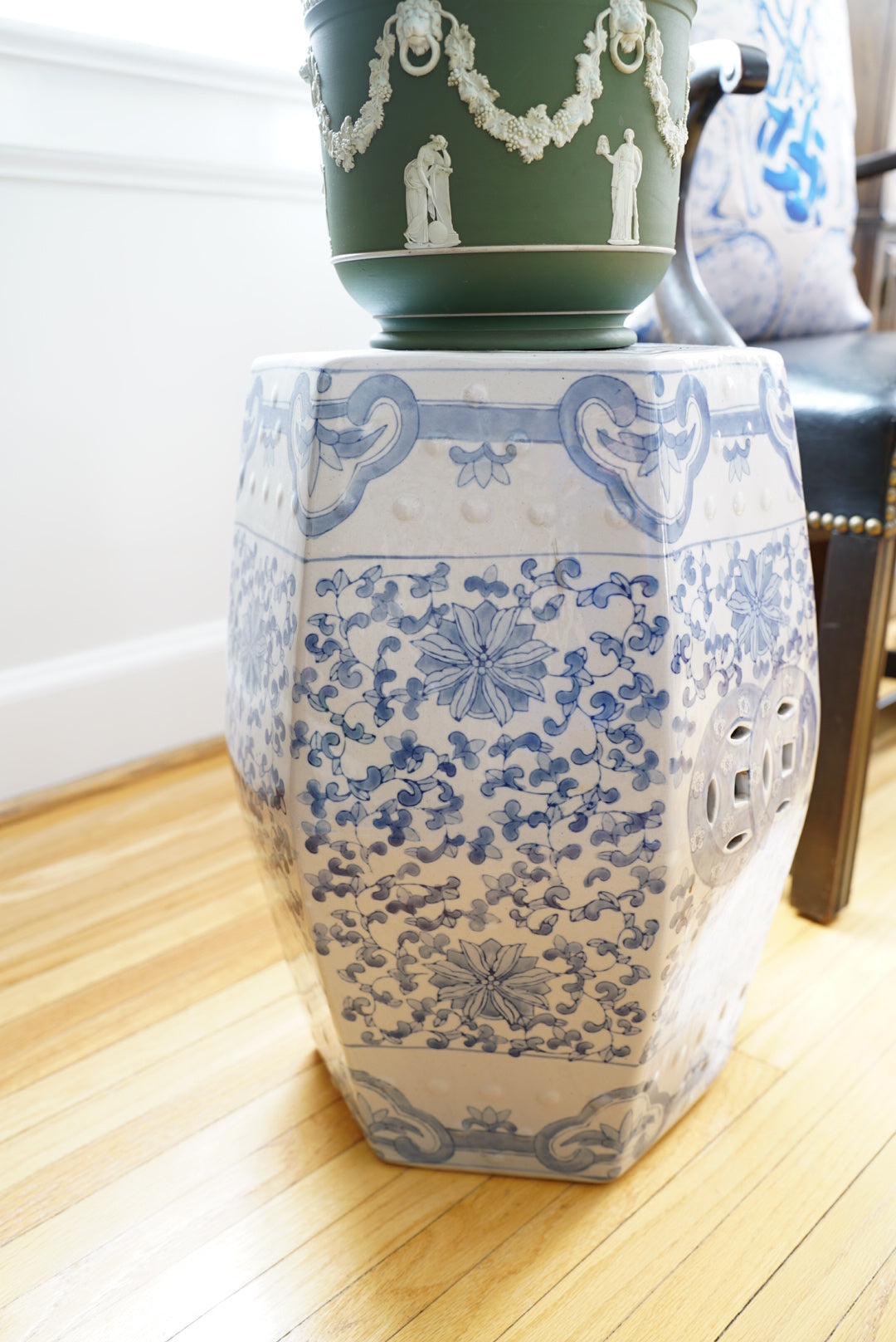 Vintage Twisted Lotus Hexagonal Garden Stool