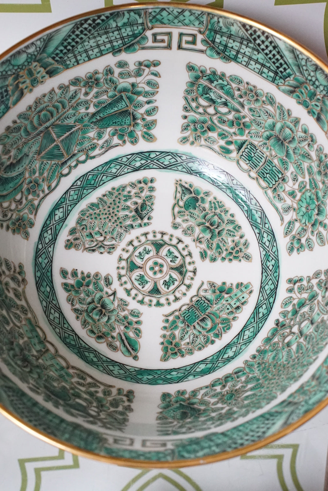 12” Large Green Fitzhugh Centerpiece Bowl