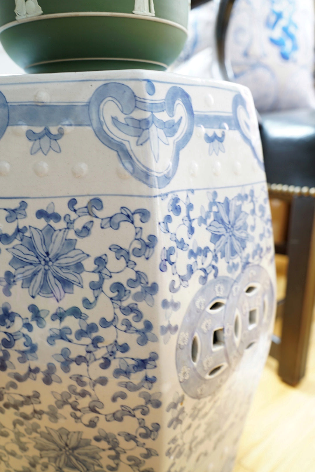 Vintage Twisted Lotus Hexagonal Garden Stool