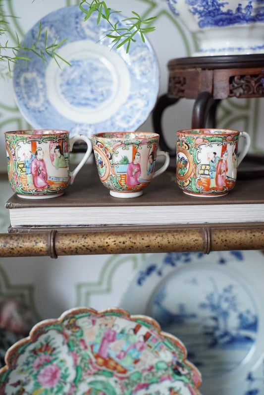 Set of 3 — Antique Chinese Export Rose Medallion Cups