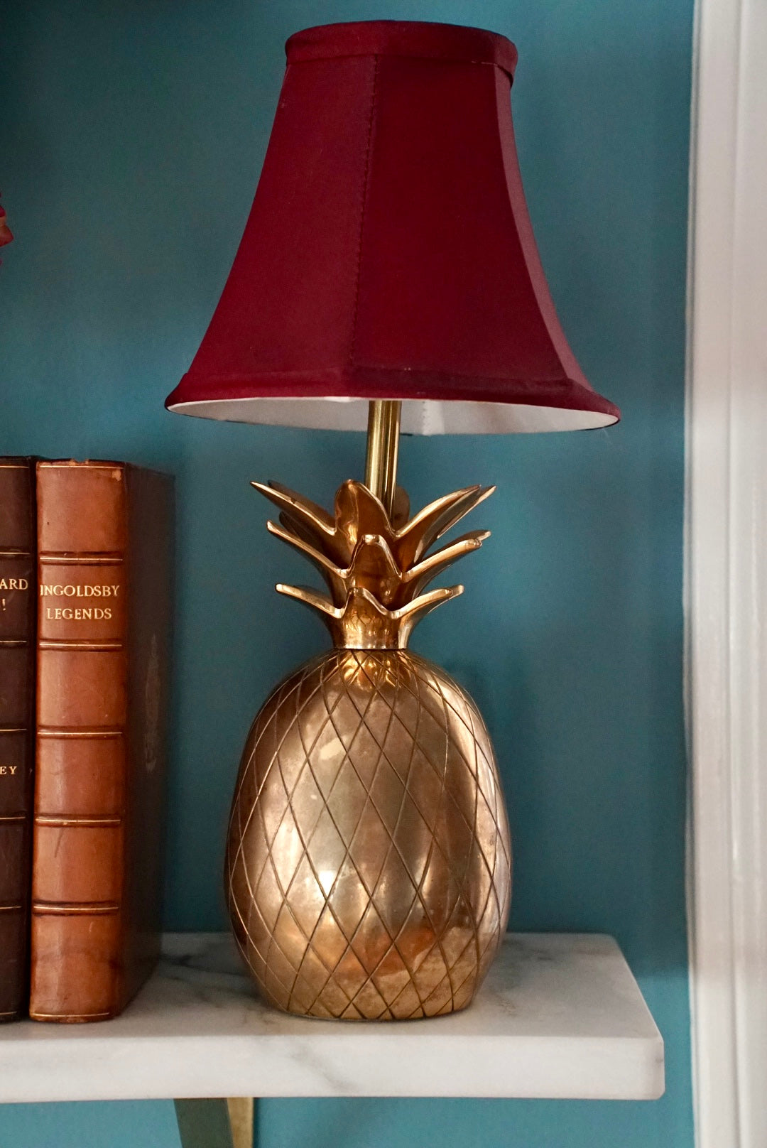 Vintage Brass Pineapple Lamp (No shade)