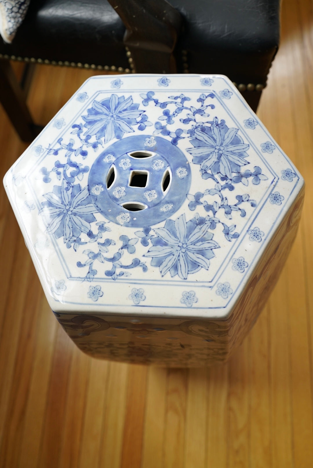 Vintage Twisted Lotus Hexagonal Garden Stool