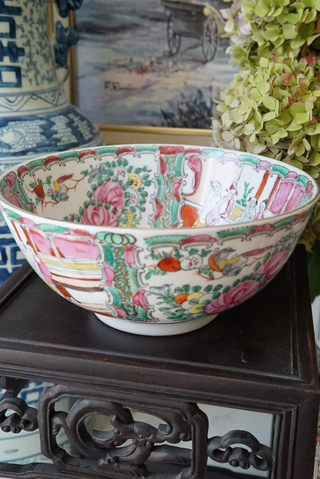 Vintage Rose Medallion 8” Bowl
