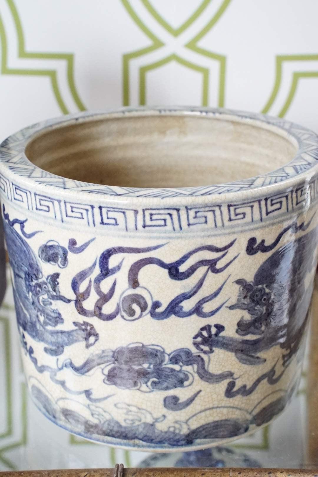 Double Dragons Chasing Flaming Pearl Jardiniere