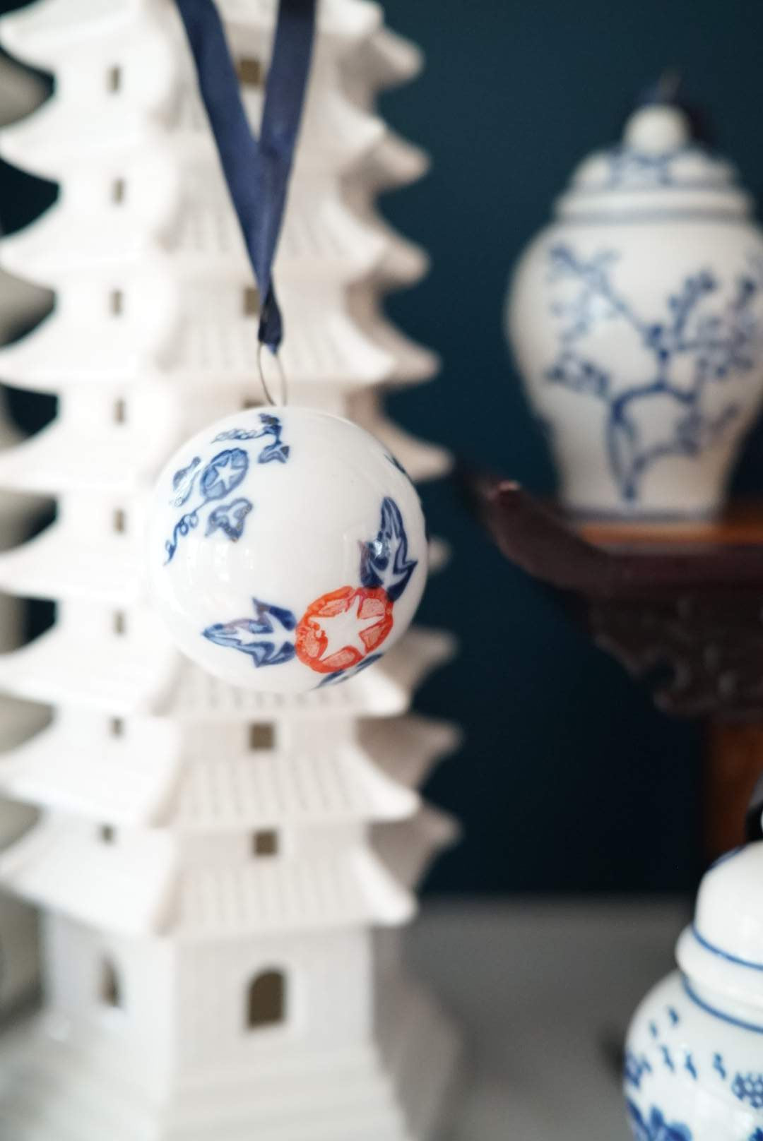 Set of 5—Chinoiserie Christmas Porcelain Ball Ornaments