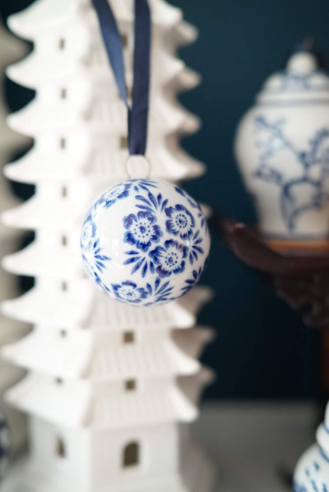 Set of 5—Chinoiserie Christmas Porcelain Ball Ornaments