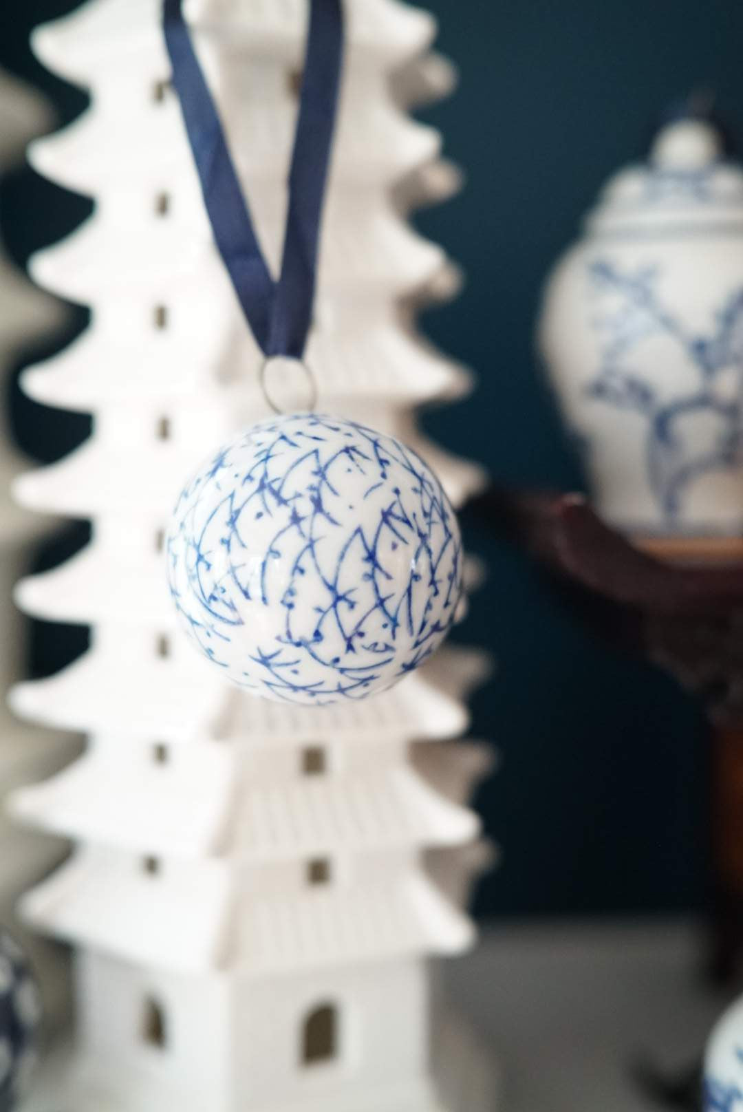 Set of 5—Chinoiserie Christmas Porcelain Ball Ornaments