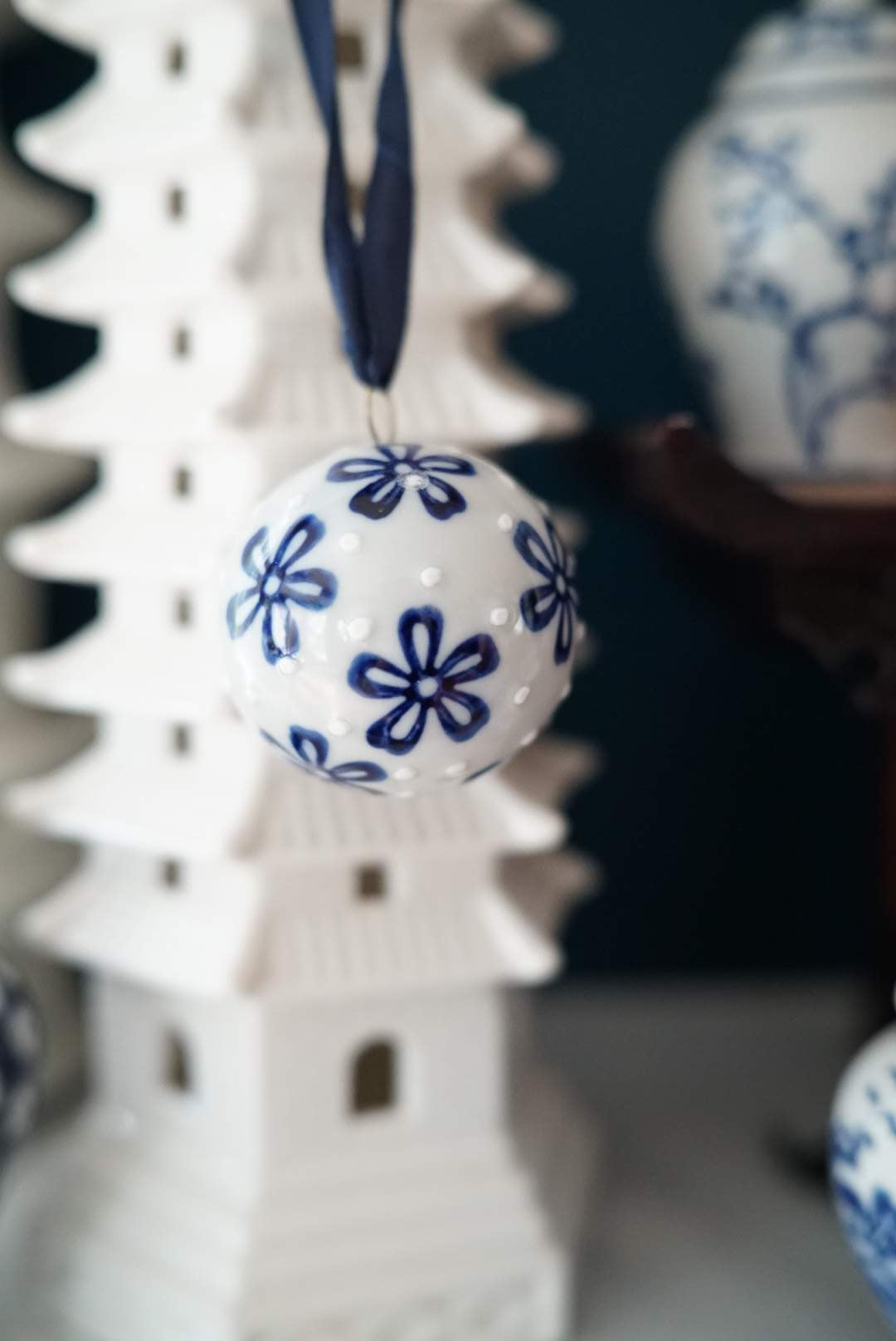 Set of 5—Chinoiserie Christmas Porcelain Ball Ornaments