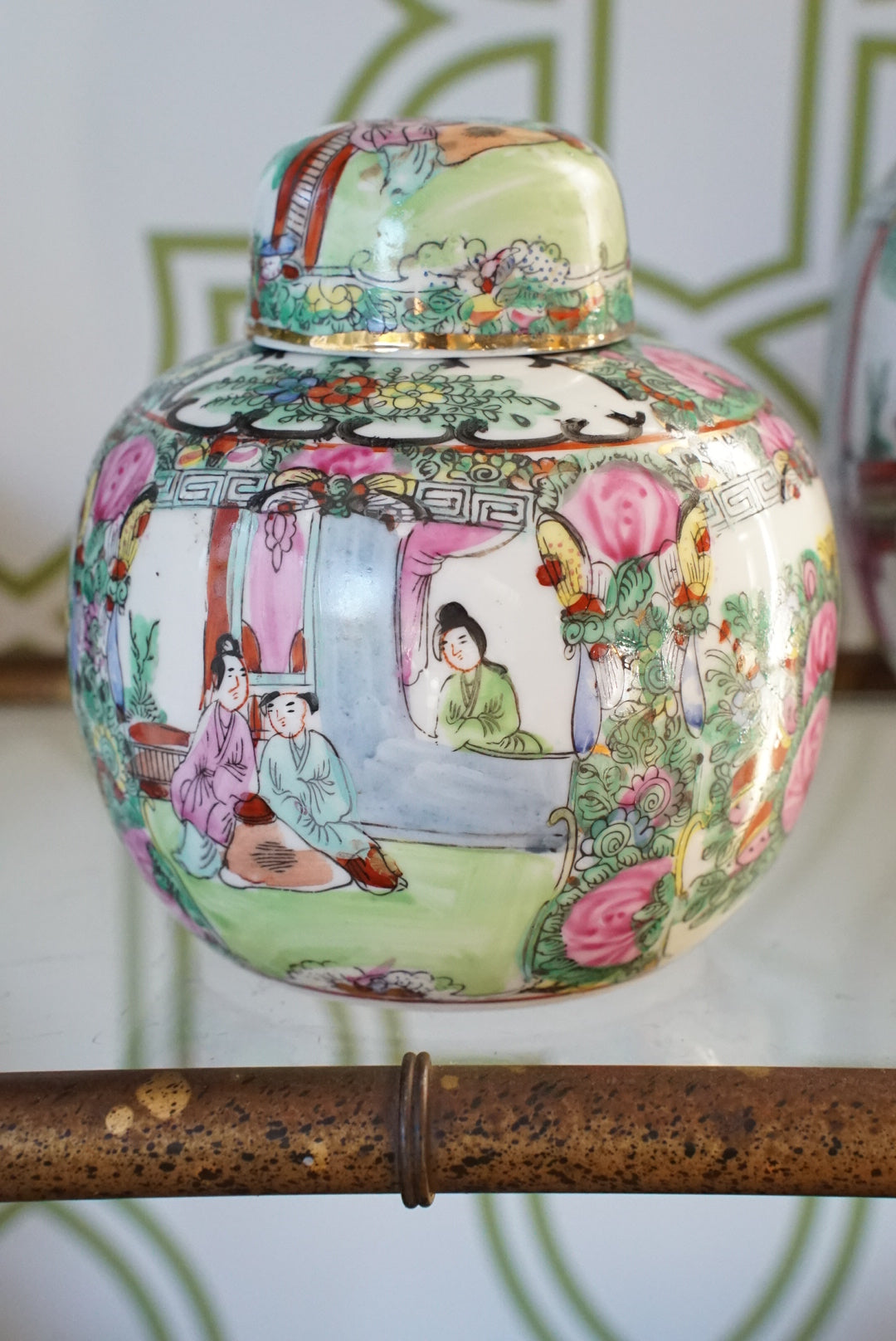 Medium Vintage Rose Medallion Ginger Jar