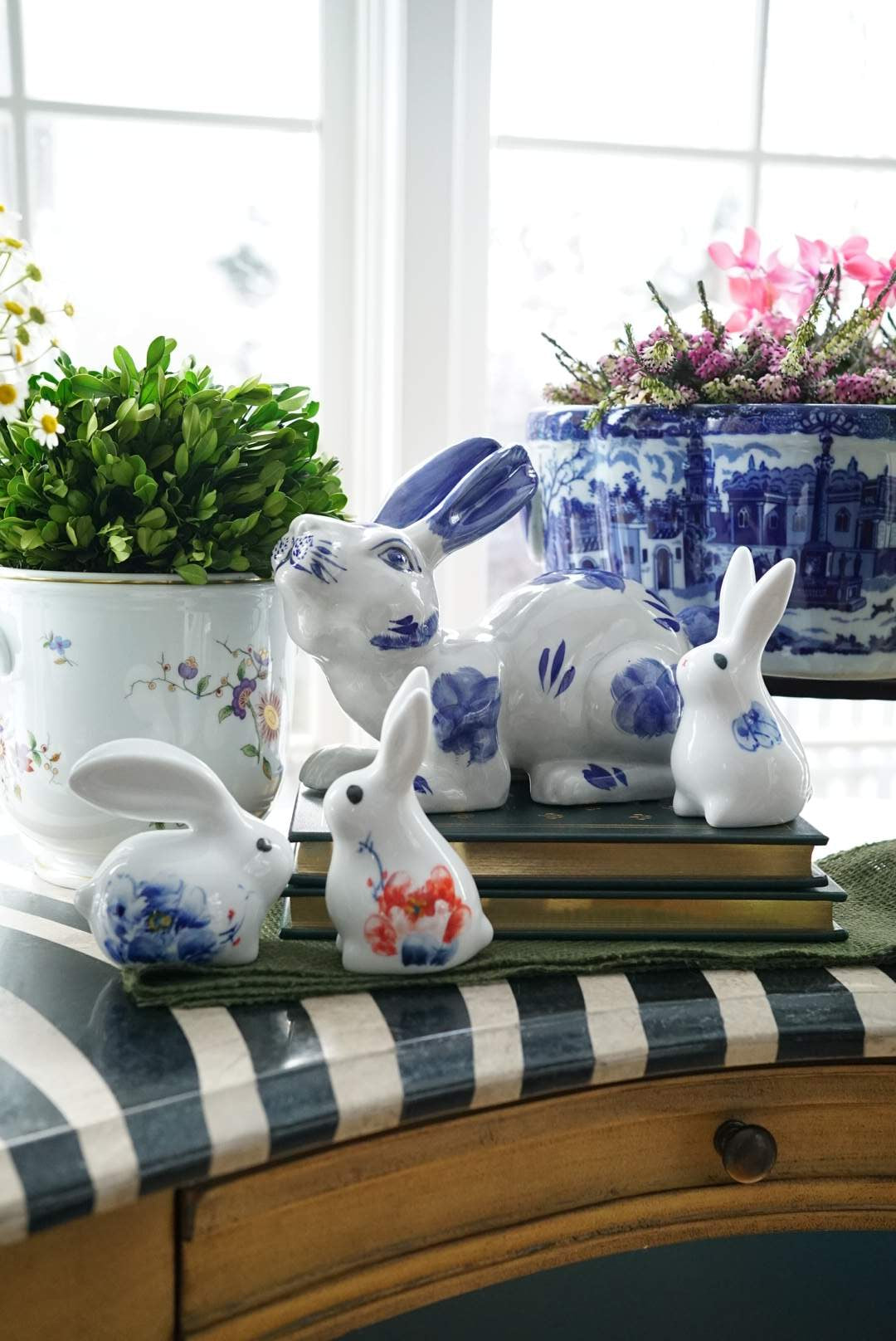 Chinoiserie Bunnies