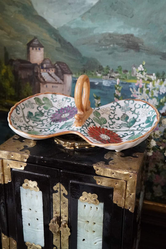 Split Clamshell Floral Trinket Dish with Handle