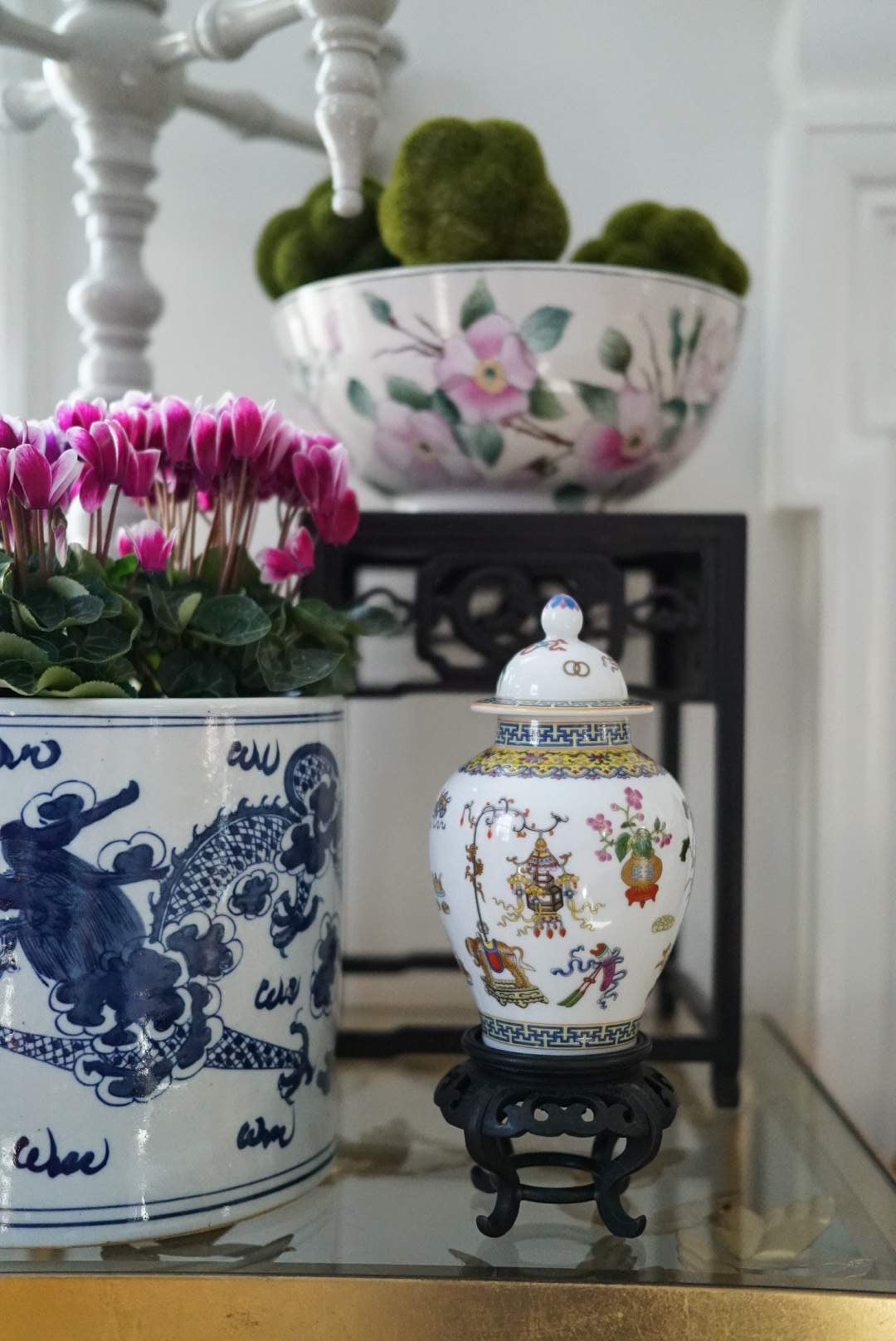 Famille Rose Scholar’s Objects Temple Jar