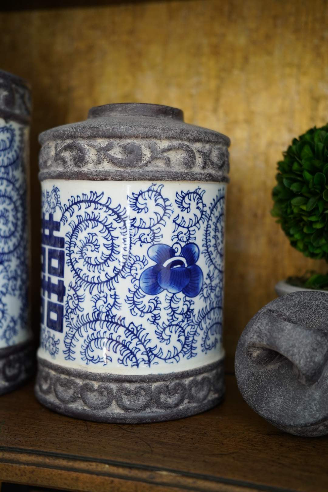 Double Happiness Vine Scroll Jar with Stone Accent