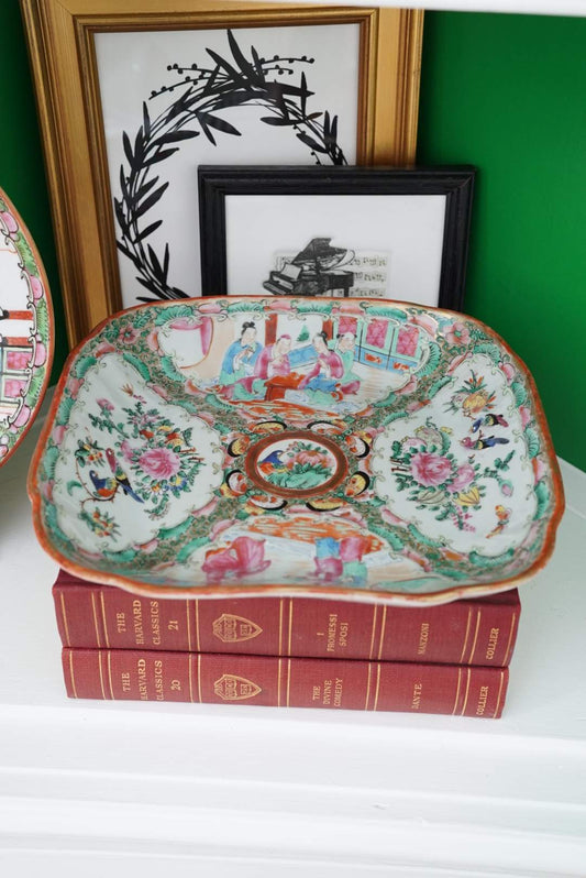 1800's Chinese Export Rose Medallion Rounded Square Serving Platter