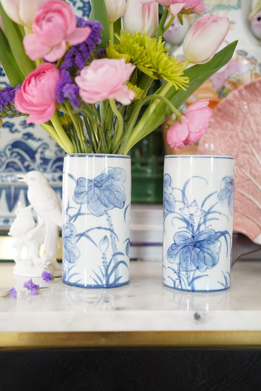 Small Vintage Blue and White Lotus Vase/Pen Holder