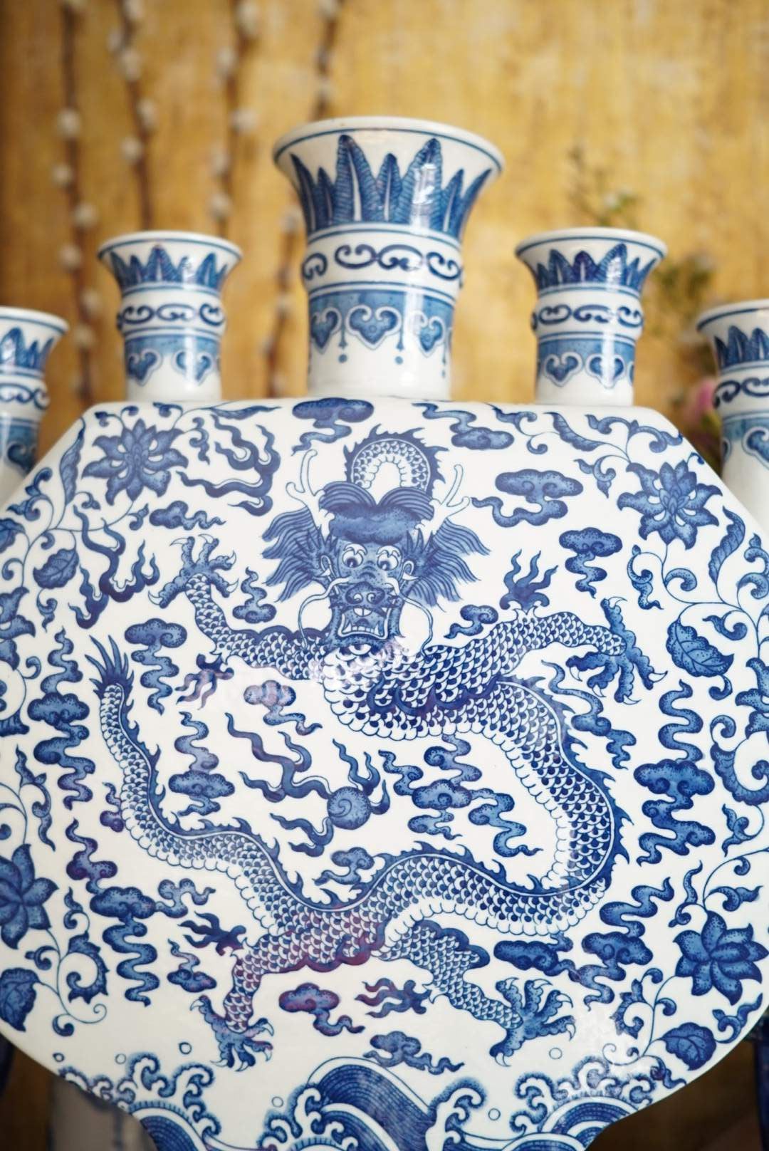 Massive 16.5" 5-Finger Dragon Tulipiere