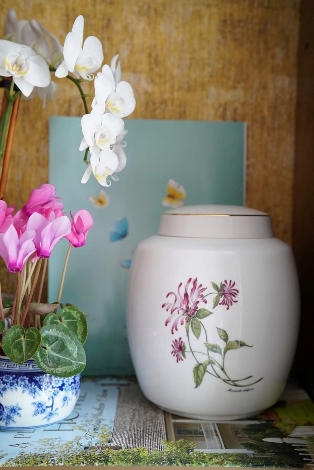 English Botanicals Ginger Jar