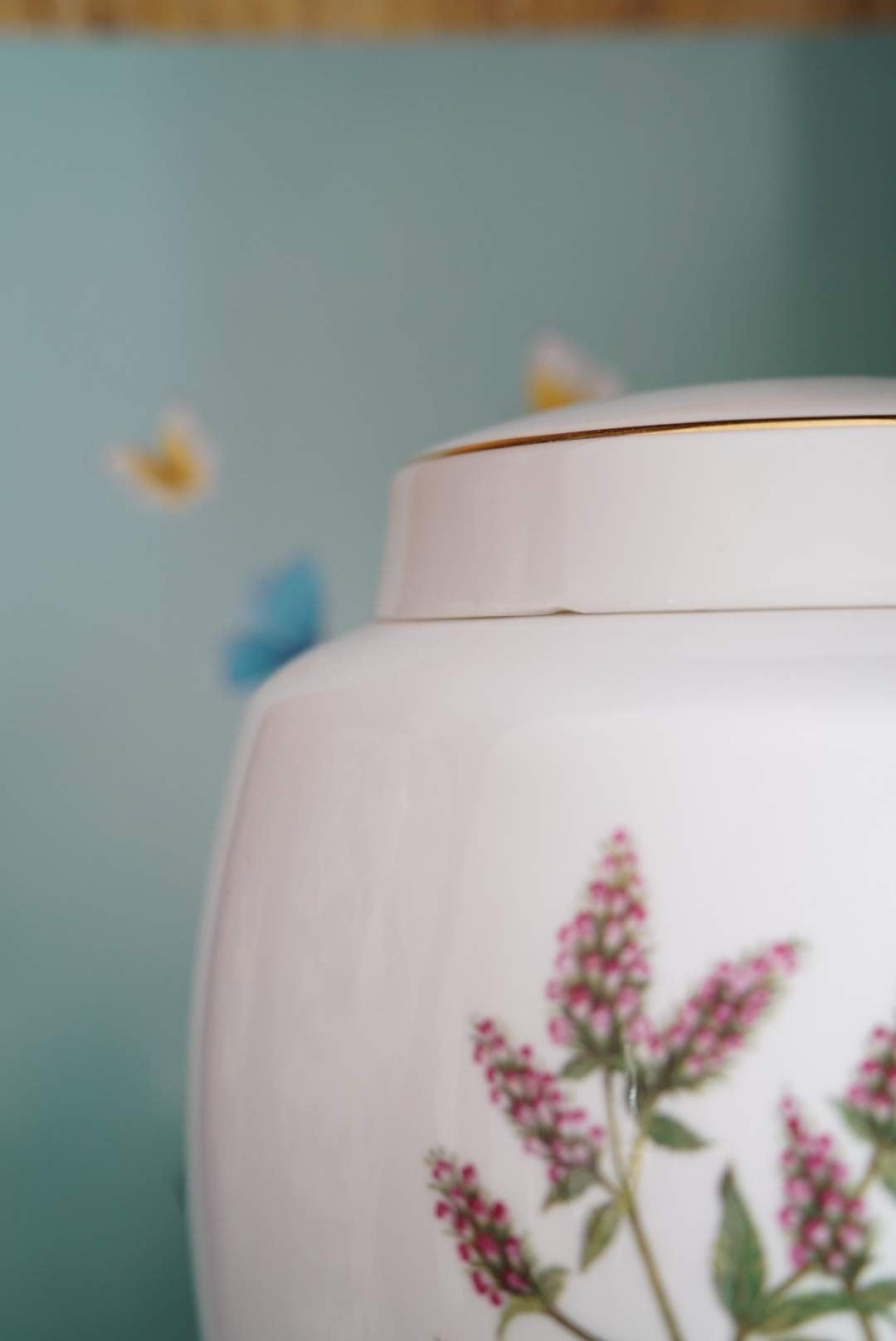 English Botanicals Ginger Jar