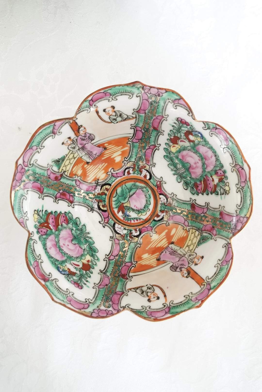 Vintage Small Rose Medallion Lotus Bowl