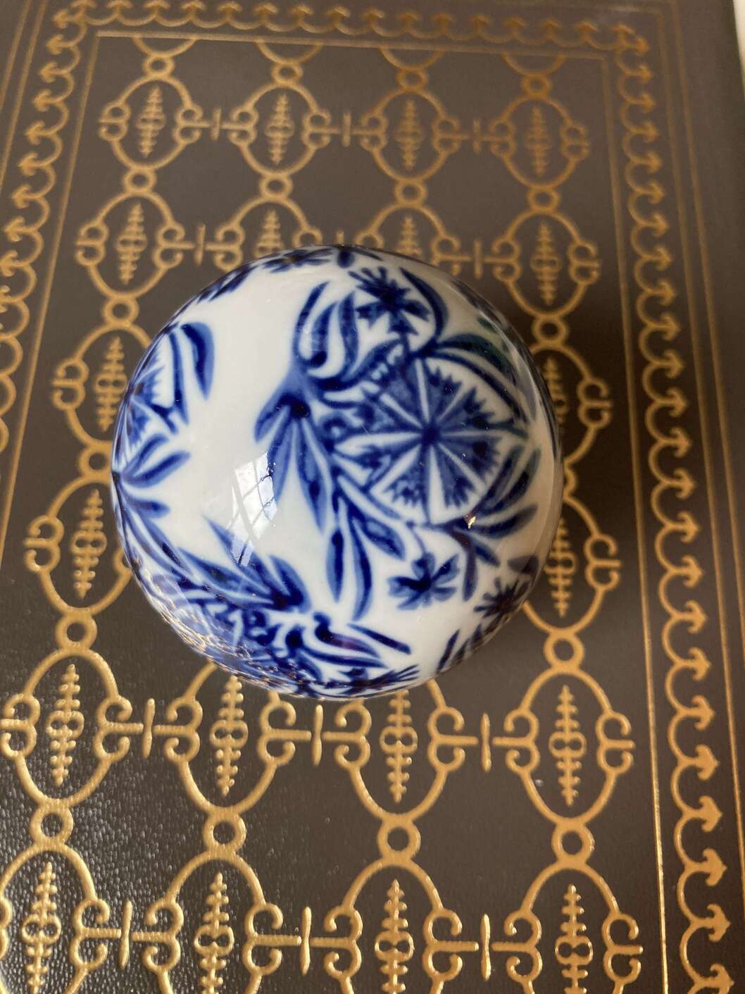 Chinoiserie Carpet Balls