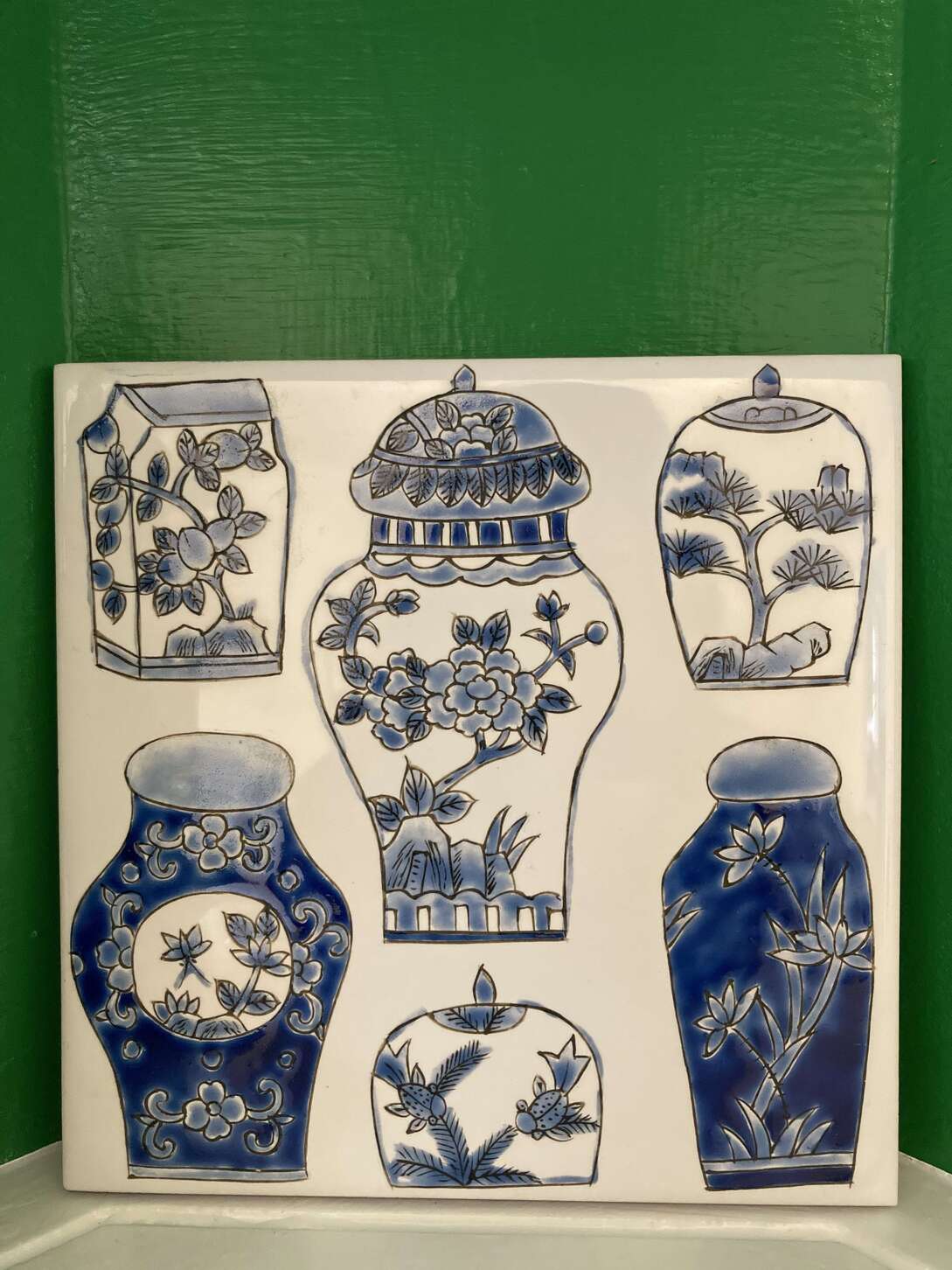 Chinoiserie Porcelain Hot Plate Trivet