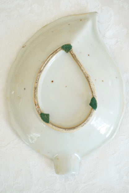 Antique Blue Canton Leaf Plate