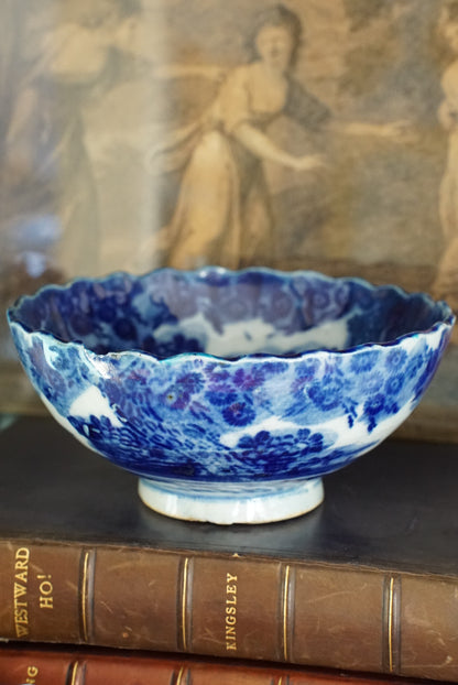 Antique Small Flow Blue Scalloped Bowl