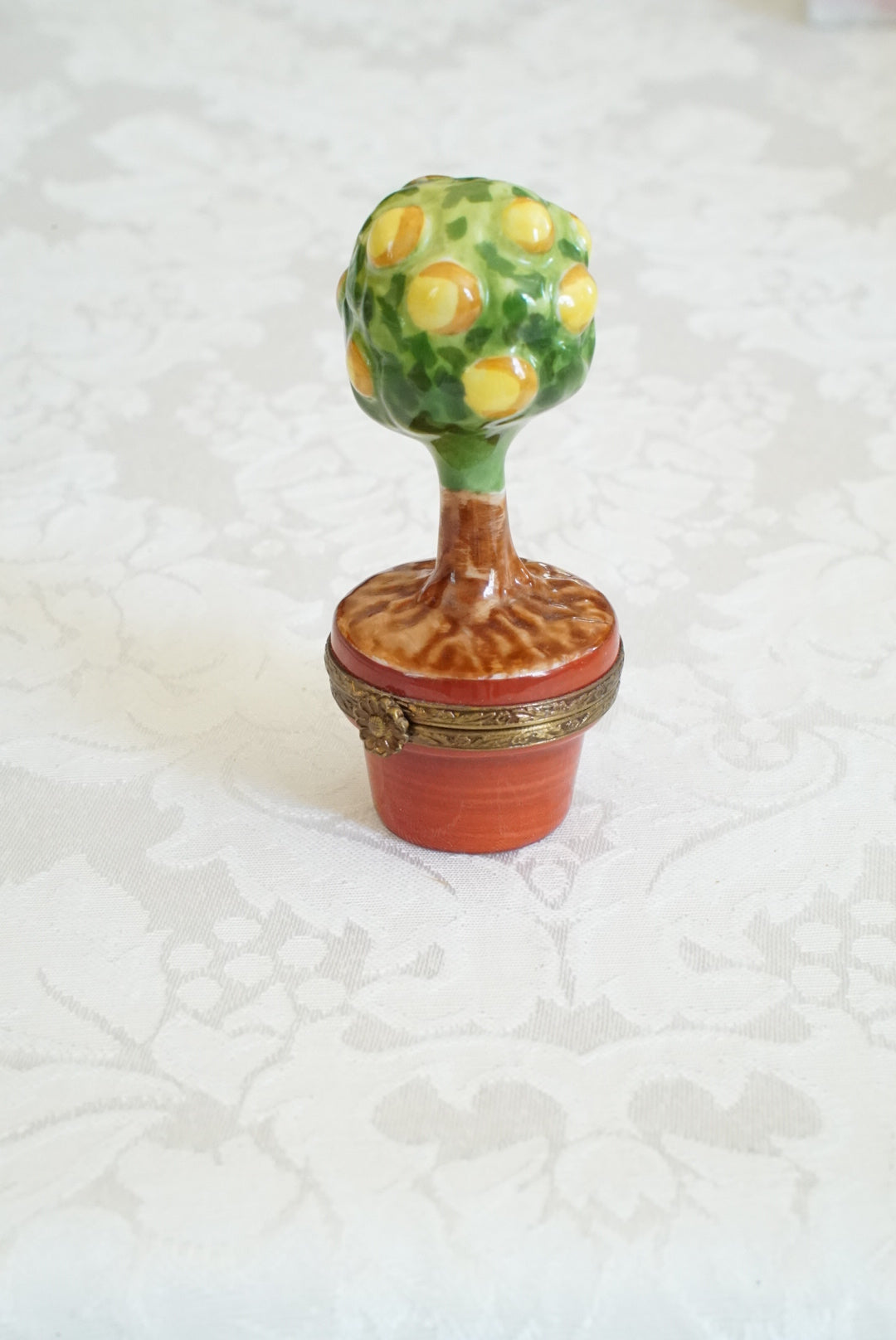 Limoges Box — Lemon Tree