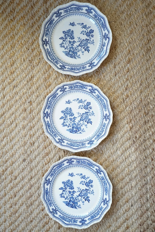 Set of 3 — Vintage Mason’s Manchu Dinner Plates