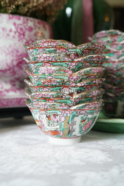 Vintage Petite Rose Medallion Lotus Bowl