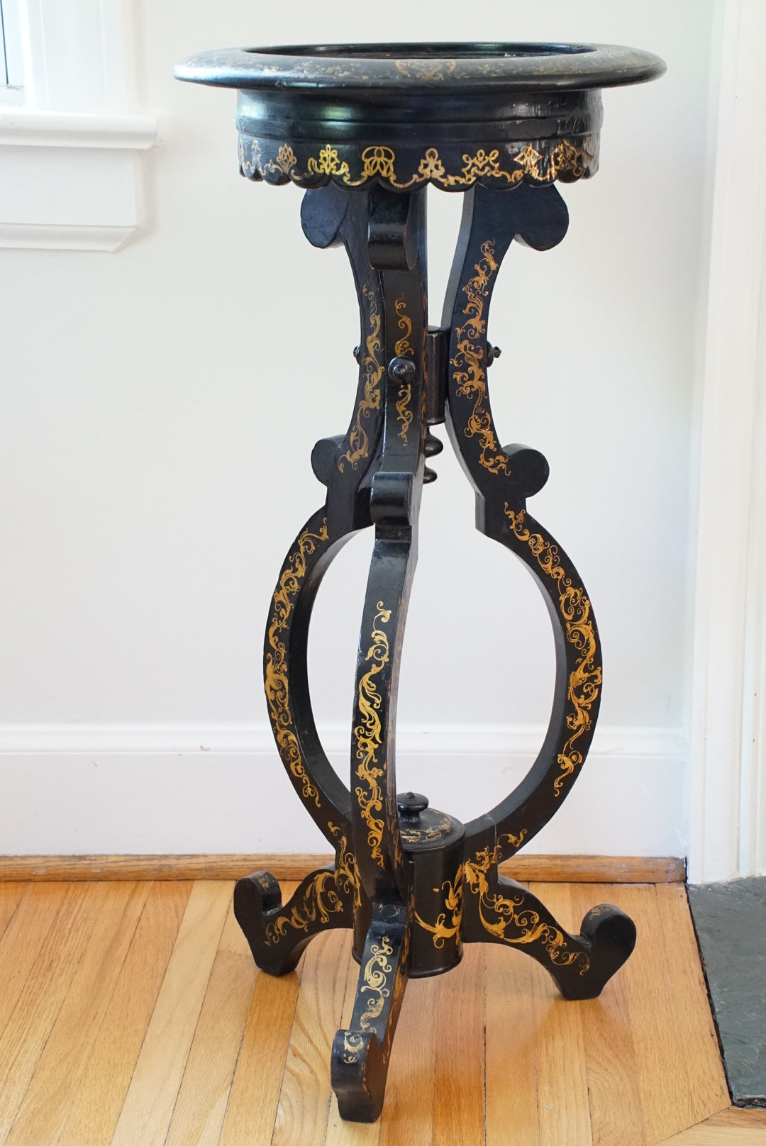 Antique Gilt Wood Jardiniere Stand with Insert