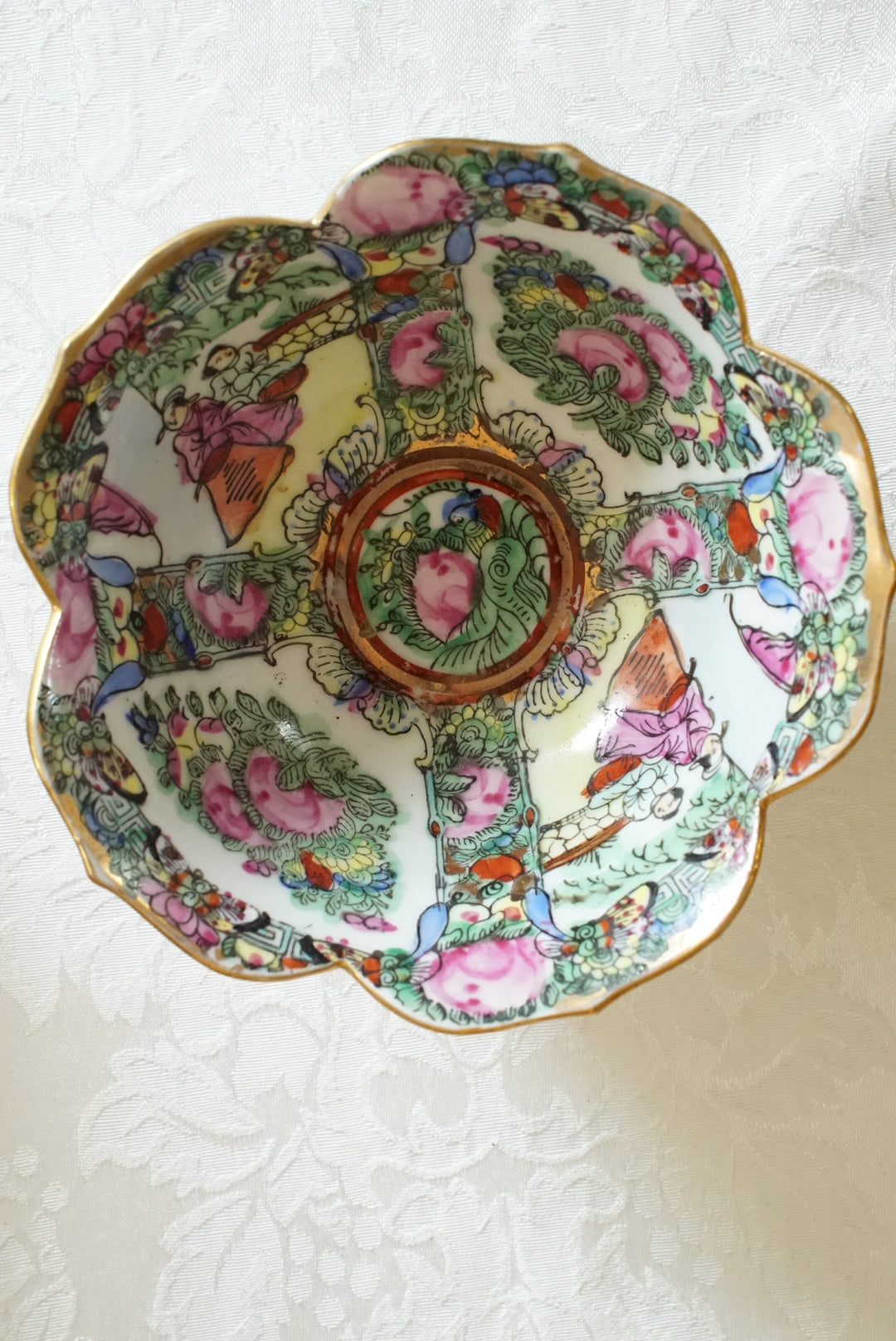 Vintage Small Rose Medallion Lotus Bowl
