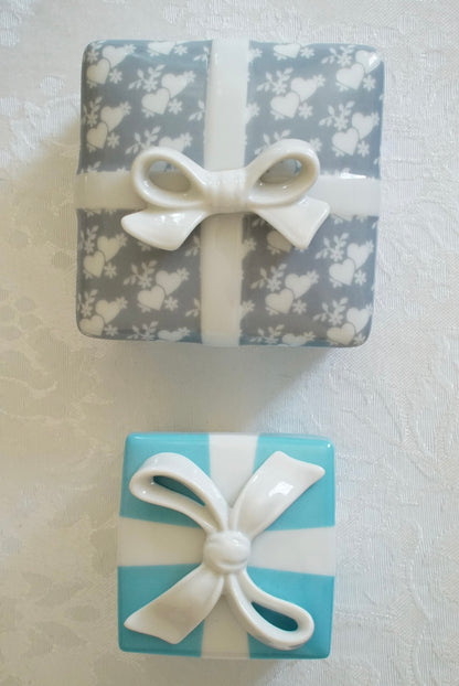 Vintage Tiffany Porcelain Box with Bow