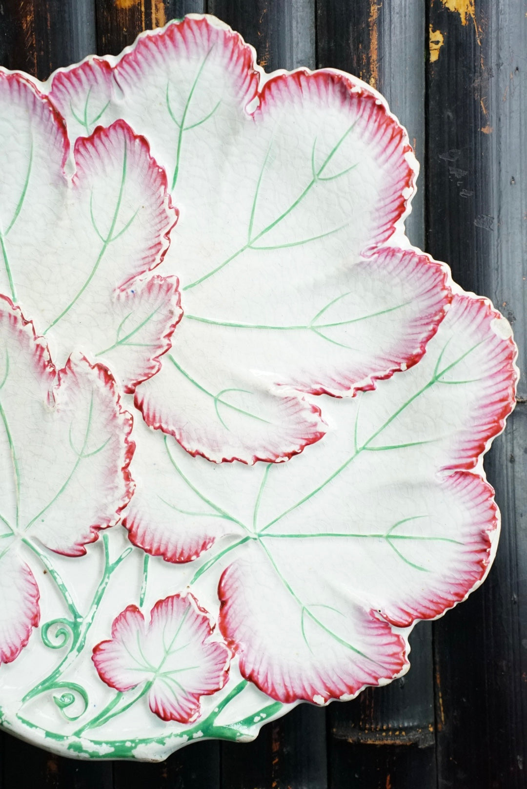 Antique Majolica Leaf Plate