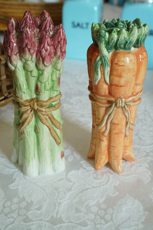 Vintage Fitz and Floyd Asparagus and Carrot Salt and Pepper Shakers