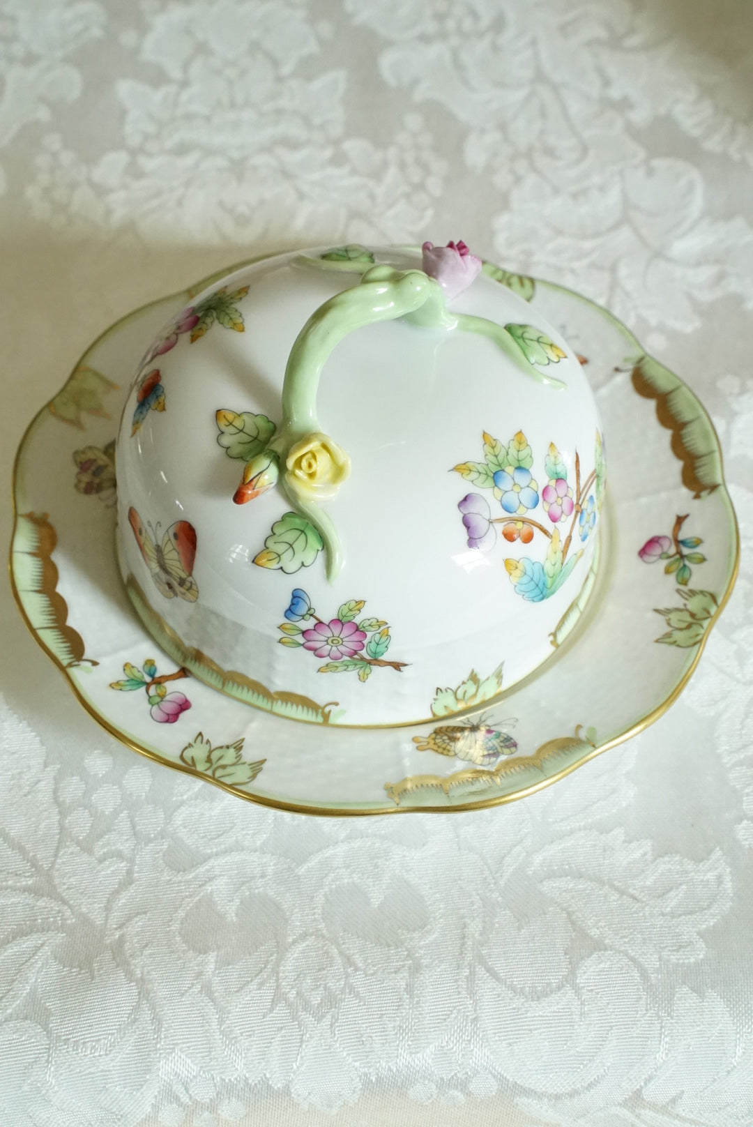 Herend Queen Victoria Covered Butter Dish