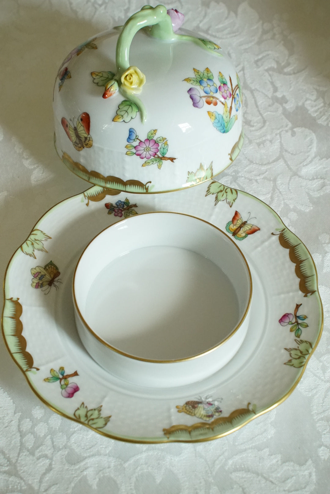Herend Queen Victoria Covered Butter Dish