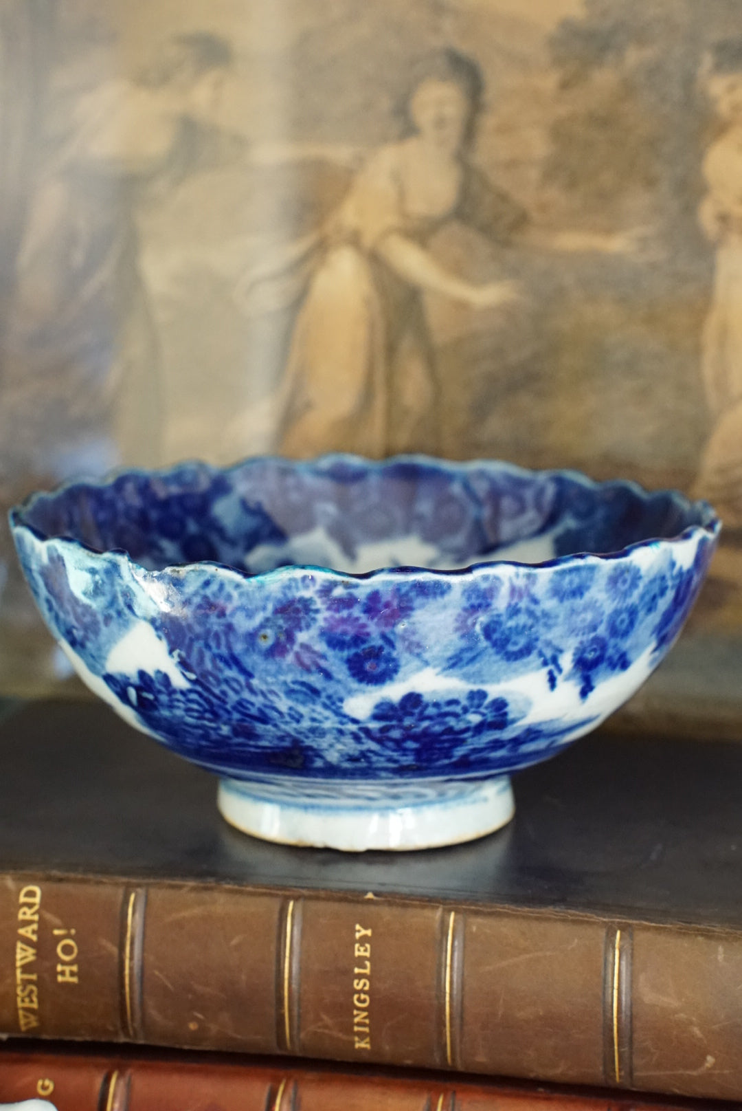 Antique Small Flow Blue Scalloped Bowl