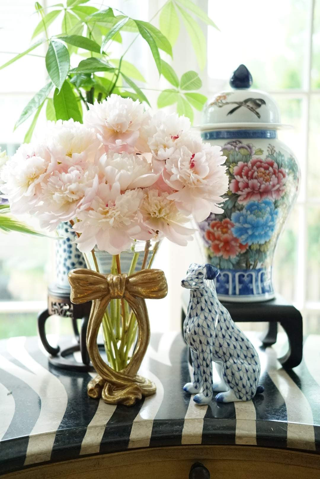 Darling Vintage Glass Vase with Gold Bow