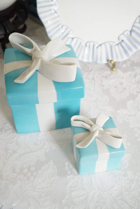Vintage Tiffany Porcelain Box with Bow